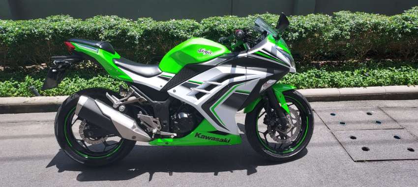 Kawasaki Green Ninja 300 For Sale