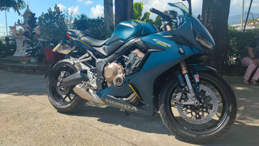 HONDA CBR 650R BLUE 2019 • Low Mileage • Reduced!