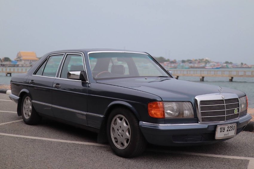 Classic Mercedes Benz Luxury S Class up for sale