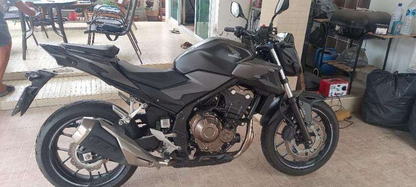 Honda CB500F 2021 14500 km.